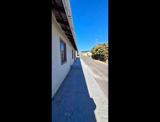 2 BEDROOM HOUSE FOR SALE IN RYDALVALE